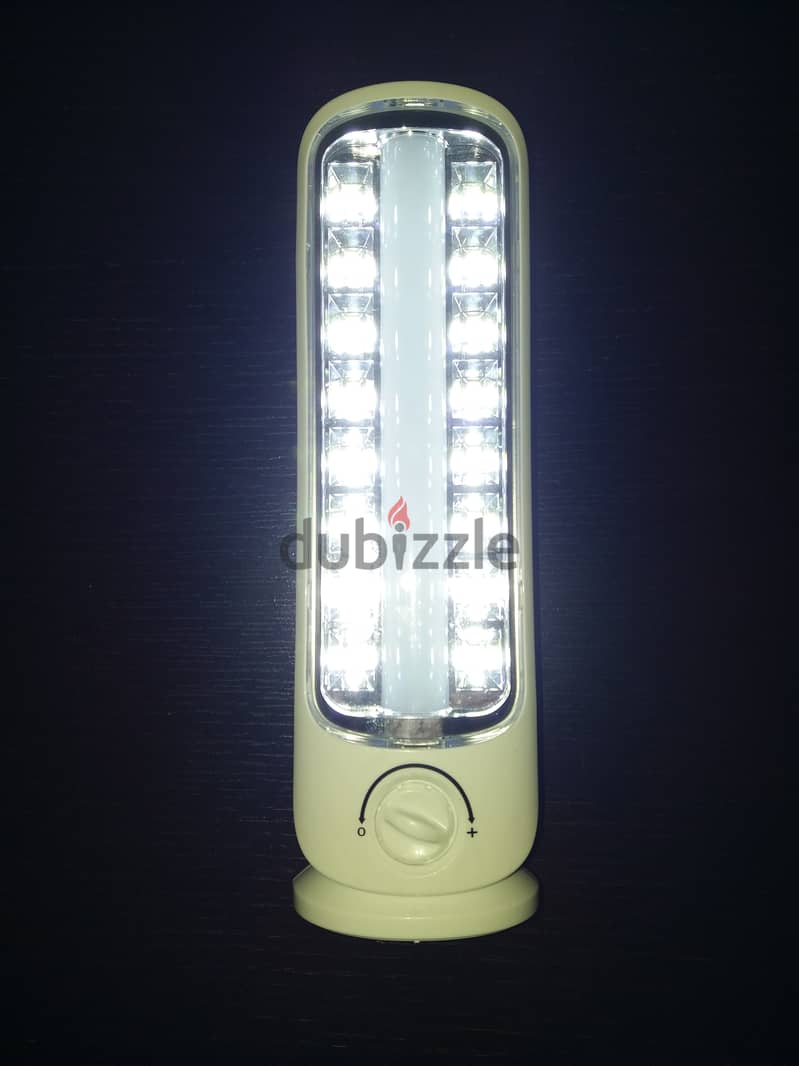 Livarno Lighting Rechargeable LED LANTERN LIV-8024LB لمبة تشريج - شاحن 1