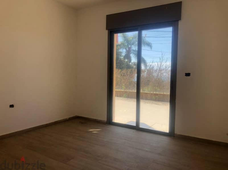 3 bedrooms apartment + sea view for sale in Kfarhbeib / keserwen 1
