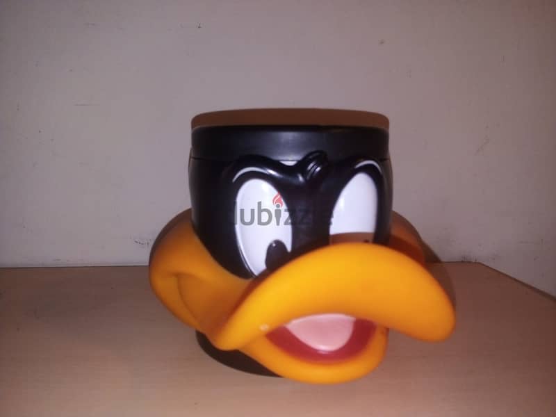 Original disney Daffy duck heavy plastic drinking mug 3