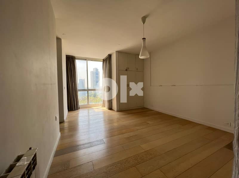 L09064-Beautiful apartment for Sale in Achrafieh with Open View 7