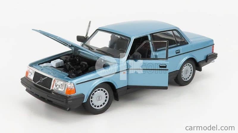 Volvo 240 diecast car model 1:24 3