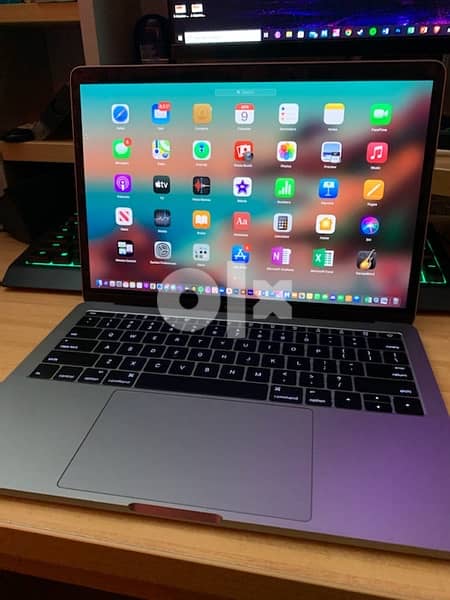 Apple Macbook Pro 13.3 Inch 7