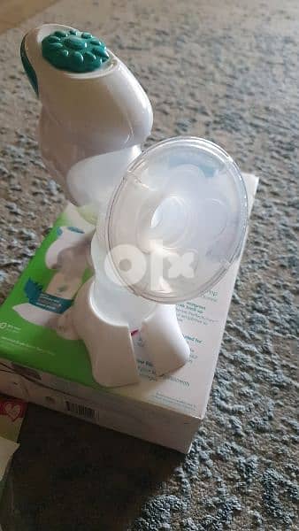 Breast Pumper both manual and electrical 1