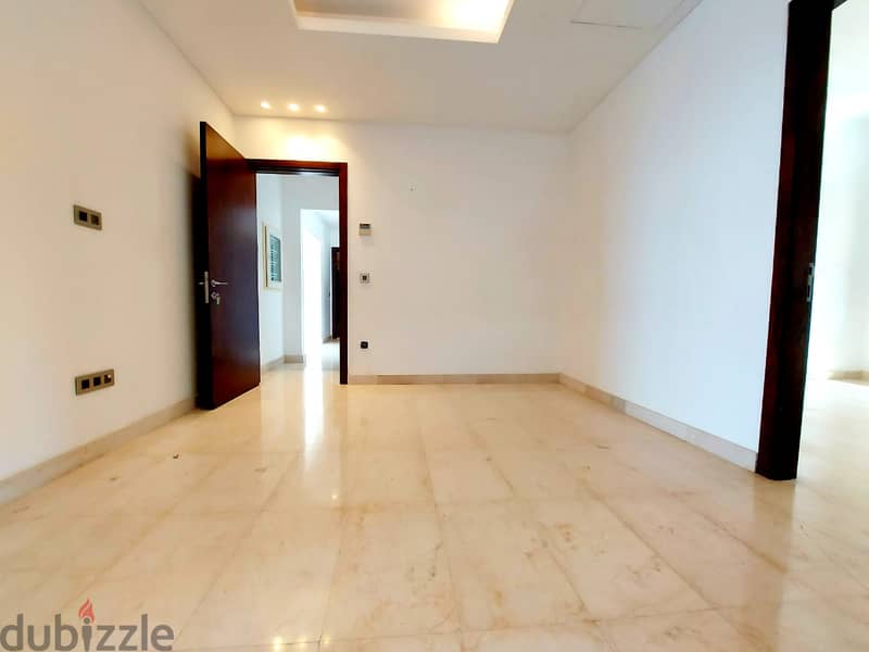 RA22-697 UNBLOCKABLE SEA VIEW, 24/7 apartment for rent in Ain El Tineh 9