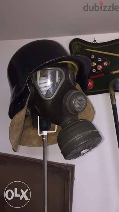 rare antique WW2 German Nazi staatspolizei helmet and Gaz mask 2