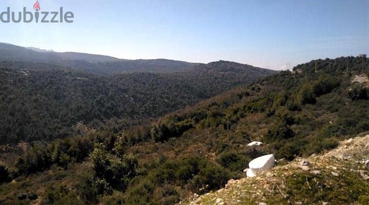 800m2 land + mountain view for sale in Mechmech  -ارض للبيع في مشمش 1