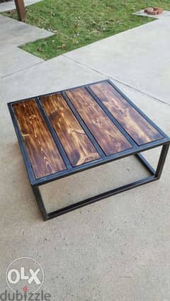 Steel square coffee table طاولة وسط مربع