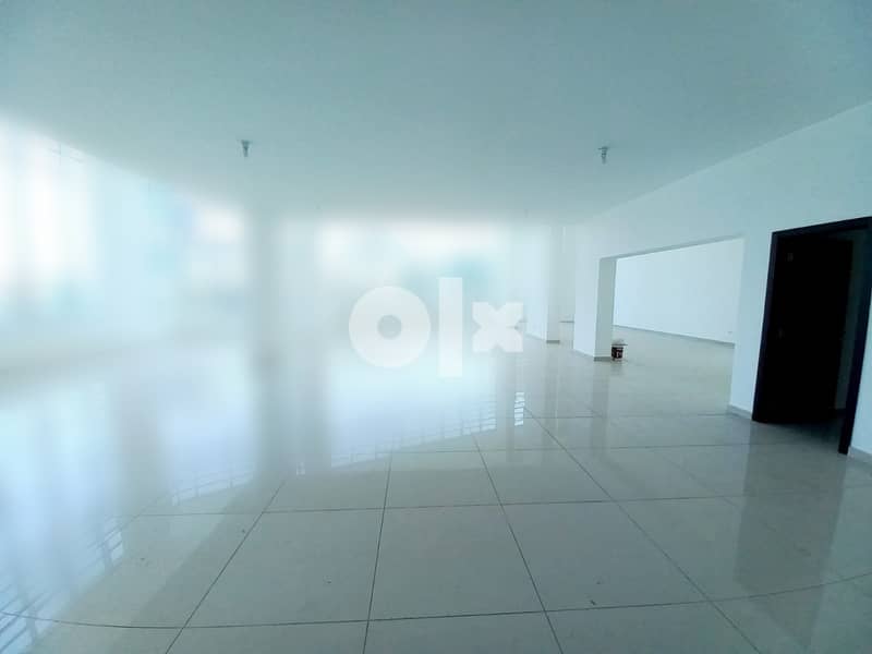 AH22-810  Office for rent in Beirut, Sin El fil , 442 m2, $4,167 cash 7