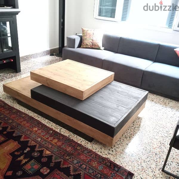 centered table metal and wood طاولة نص خشب وحديد 1
