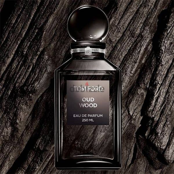 Oud Wood Tom Ford 3