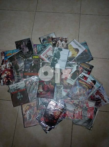 More than 111 random movies + 2 Stands Organizer 2