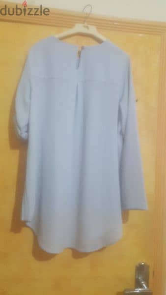 baby blue pleated top blouse xs بلوزة مكسرة 2