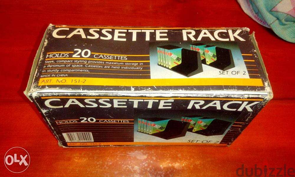 Vintage Box of 2 cassettes rack 20 cassettes 0