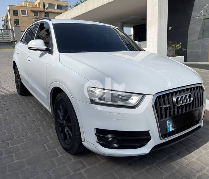 Audi Q3 2013 super clean with 4 digit plate number 1