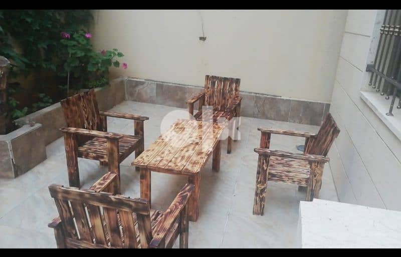 Wood chairs and table for garden 1