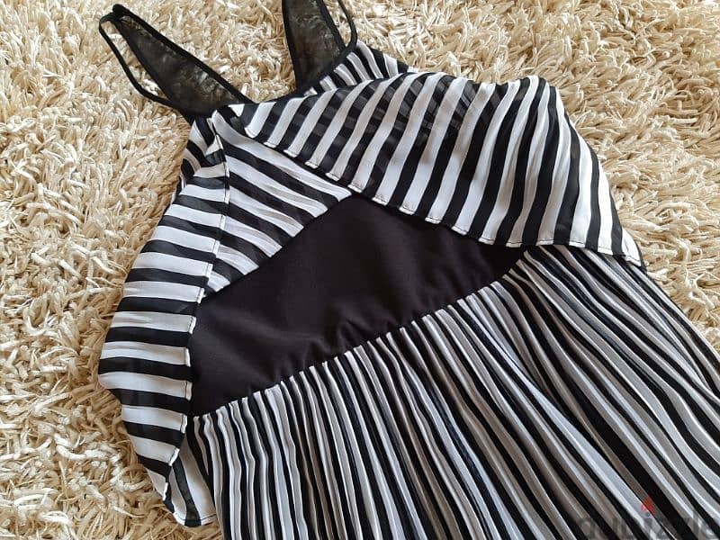 stripped black and white dress for women 5