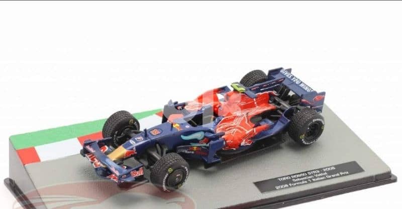 Sebastien Vettel Toro Rosso STR3 diecast car model 1:43. 1
