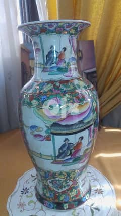 Chinese porcelain vase 0