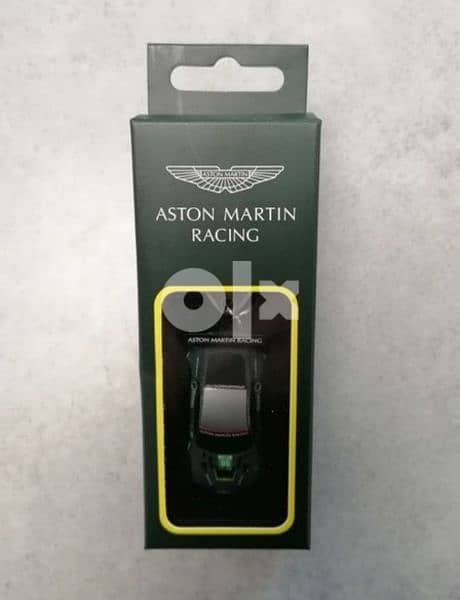 Aston Martin GTE diecast car model 1:87. 4