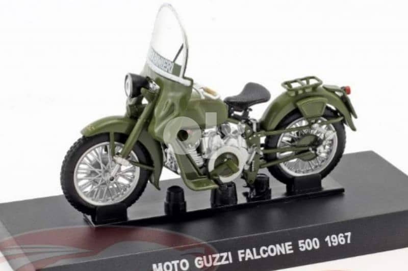 '67 Moto Guzzi Falcone 500 diecast motorcycle 1:24. 0