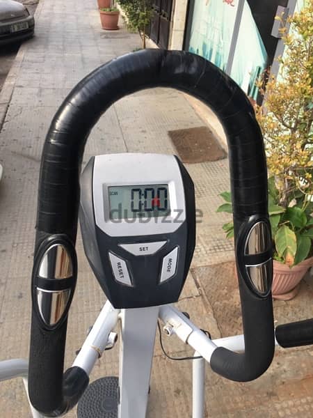 elliptical Byke like new 70/443573 whatsapp RODGE sports equipment 2