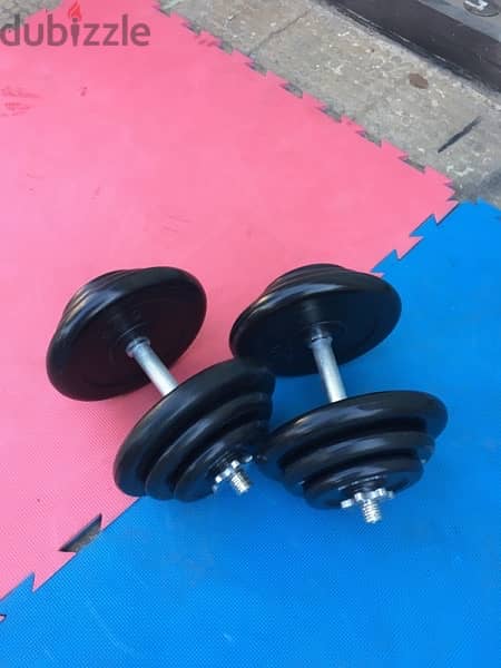 dumbells rubber like new all weight available 70/443573 whatsapp RODGE 1