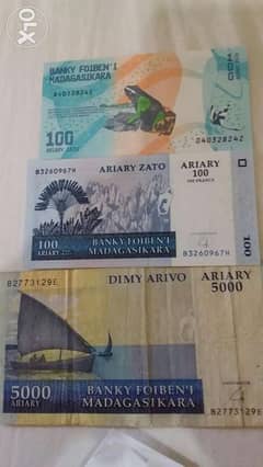 Set of 3 banknotes Madagascar island in Indian Oceanمدغشقر جزيرة 0