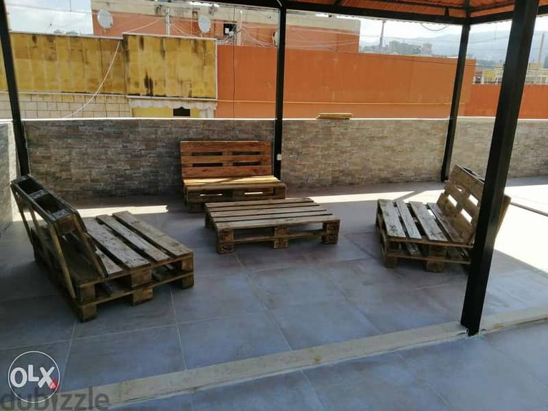 Outdoor three pallets banches with table بنك طبالي عدد ٣ مع طاولة 6