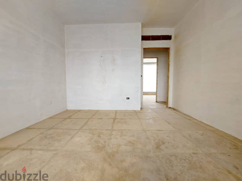 RA22-836  Apartment for sale in Ramlet el Bayda,275 m2,$ 950,000 cash 3