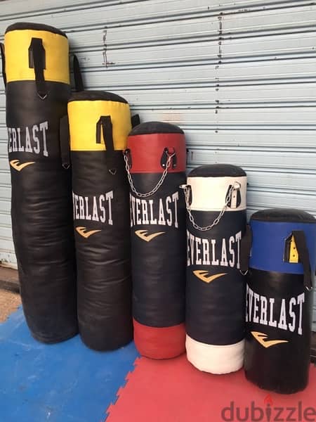 boxing bag everlast new very good quality 70/443573 whatsapp RODGE 4