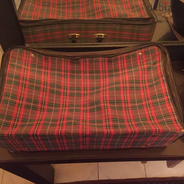 Vintage Checkered Bag 0
