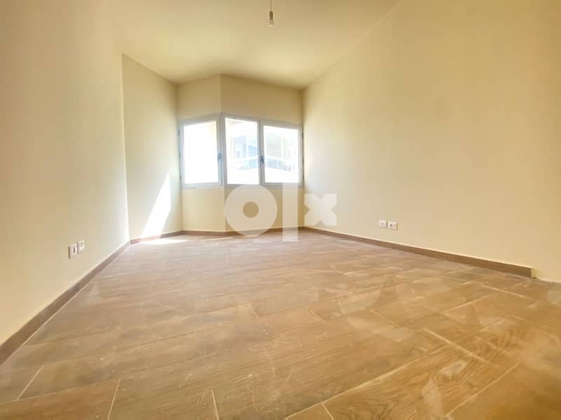 A 170 sqm apartment for sale in Jal el Dib, with open views 4