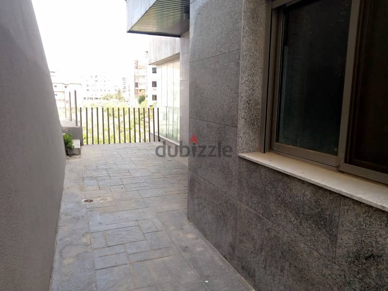 199 Sqm + 70 Sqm Terrace |Apartment Hazmieh | City view 3