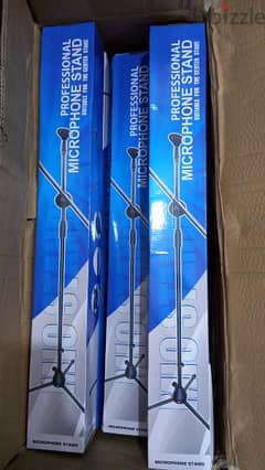 1 stand microphone new in box