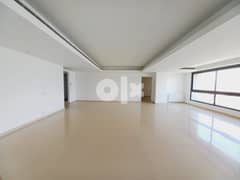 AH22-851 Apt for rent in Sodeco,368 m2,$3600 cash(24/7 Electricity) 0