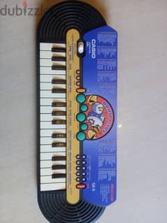 Mini keyboard Casio sa-6 in very good condition 0