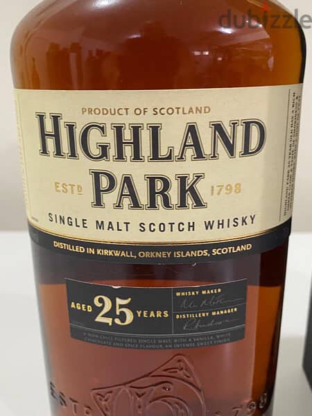 rare 25 year old discontinued bottle of highland park 5