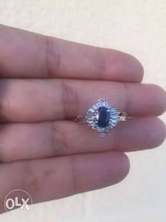 Sapphire and diamond ring white Gold