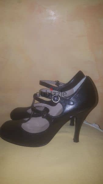 SCHUHE real leather black heels shoes 39 سكربينة 1