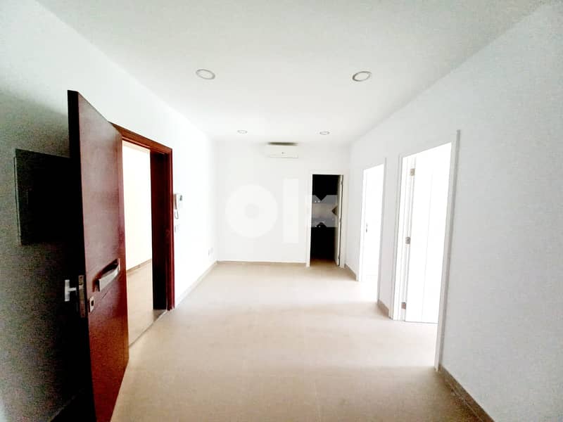 AH22-868 Office for rent in Beirut, Clemenceau,100m2, $850 cash 0