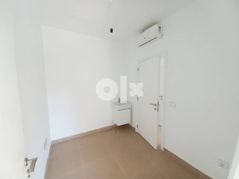 AH22-868 Office for rent in Beirut, Clemenceau,100m2, $850 cash 1