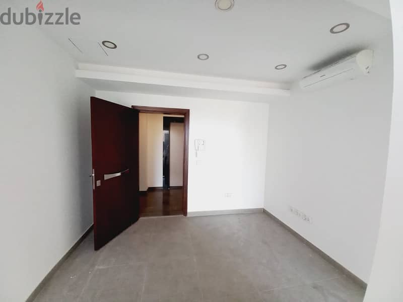 AH22-870 Office for sale in Beirut,Clemenceau,90m2, $450,000 cash 4