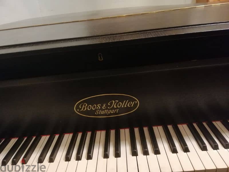 black Piano boss&moller stuttgart germany like new tuning waranty 2