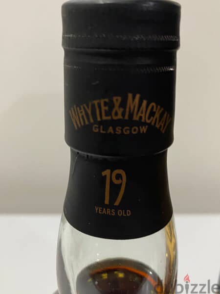 rare antique 19 year old collection bottle white and McKay 4