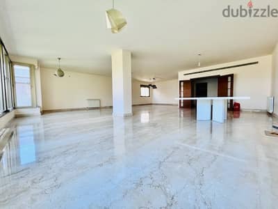 Spacious Apartment For Ren In Ain Mraiseh شقة للايجار في عين المريسة