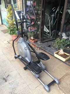 big elliptical spirit like new used 2 times only 70/443573 RODGE