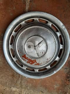 Mercedes wheel cover