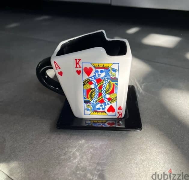 cards mug black and white 1