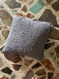 3 wool cushion 0