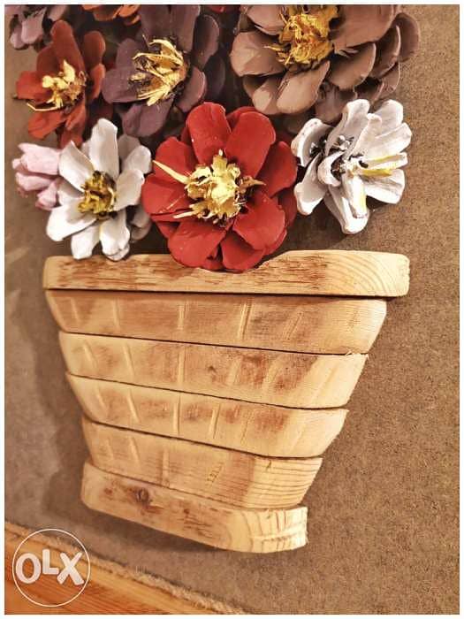 wood vase flowers 4